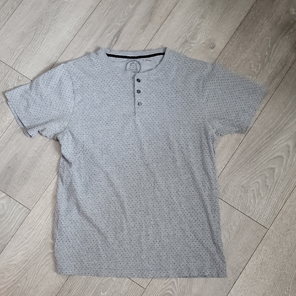 Denim and Flower Other - Denim And Flower Henley
